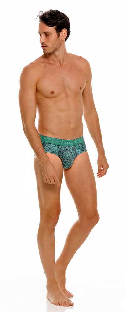 Unico Cairel Brief